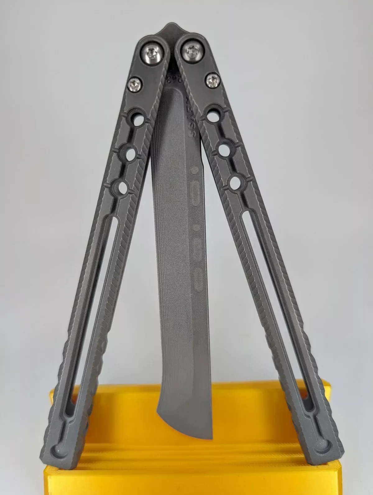 AcidWrx ZZYZX Abyss Channeled Titanium False Edge Balisong