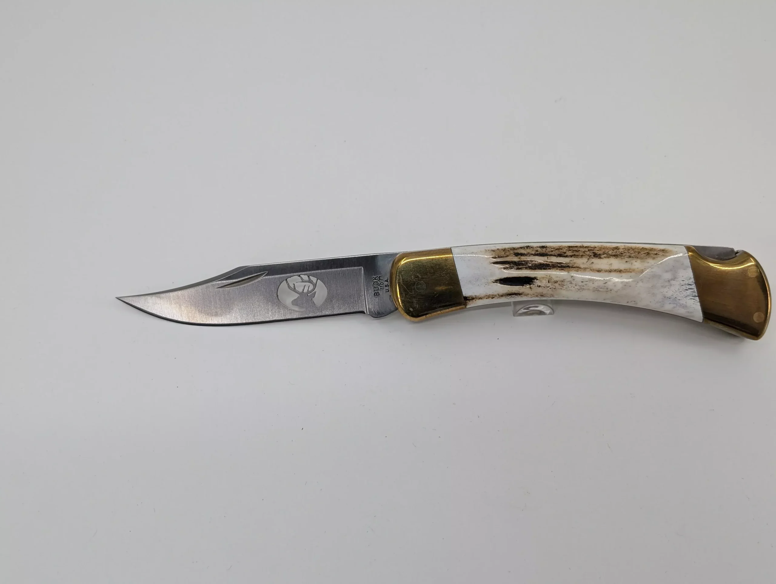 Buck Knives Model 110 Sambar Stag Horn Backlock Folding Knife