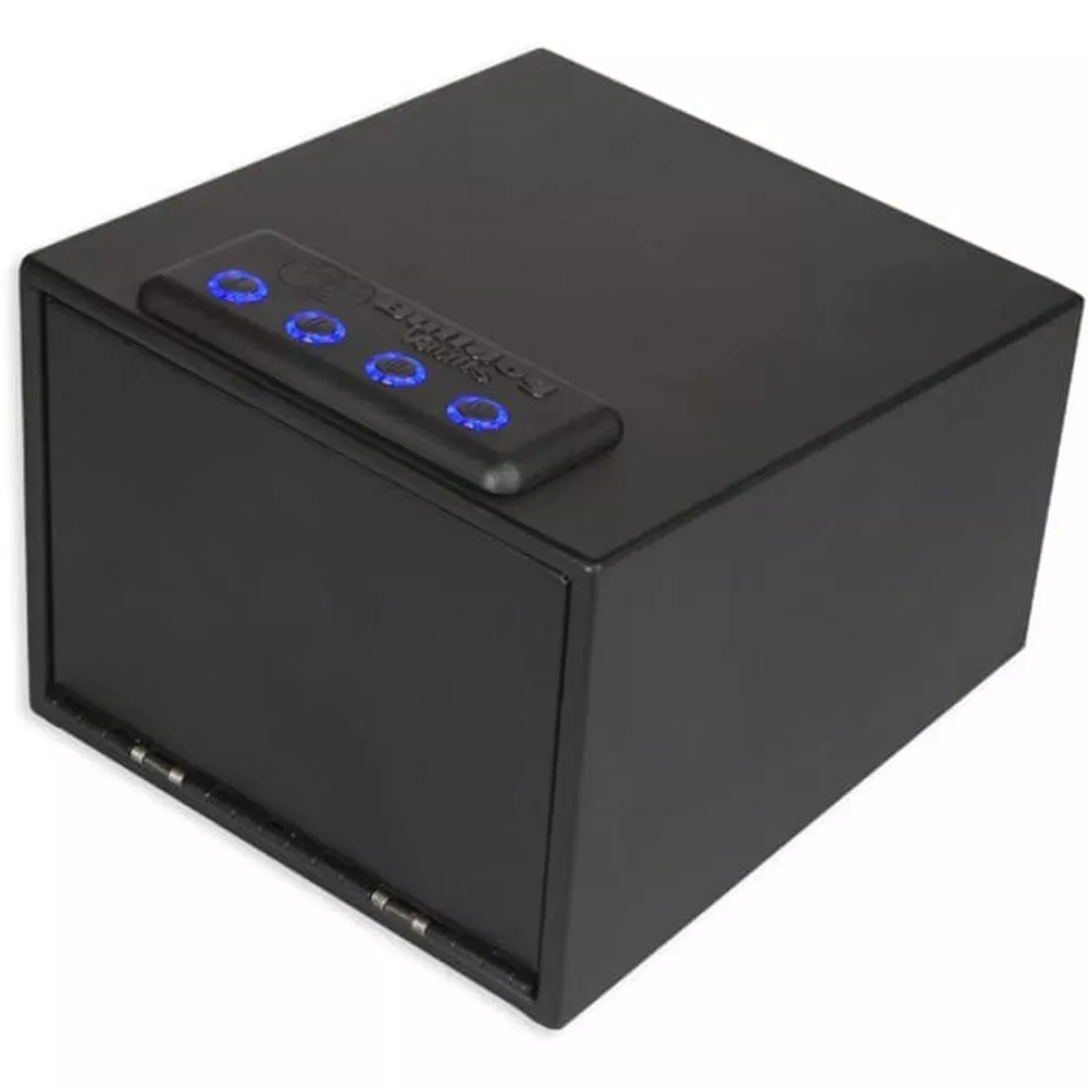 Bulldog Cases Magnum LED Quick” Vault w/Shelf”