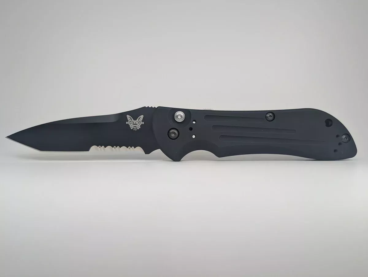 *Consignment* Benchmade Auto Stryker Black Aluminum Folding Knife 9101SBK