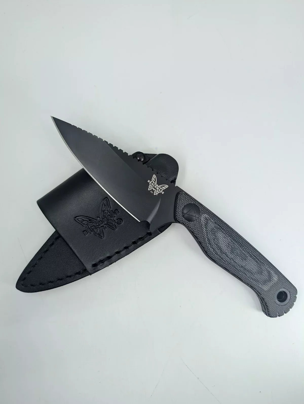 *Consignment* Benchmade Dacian Black Micarta Spear Point Magnacut Fixed Blade Knife