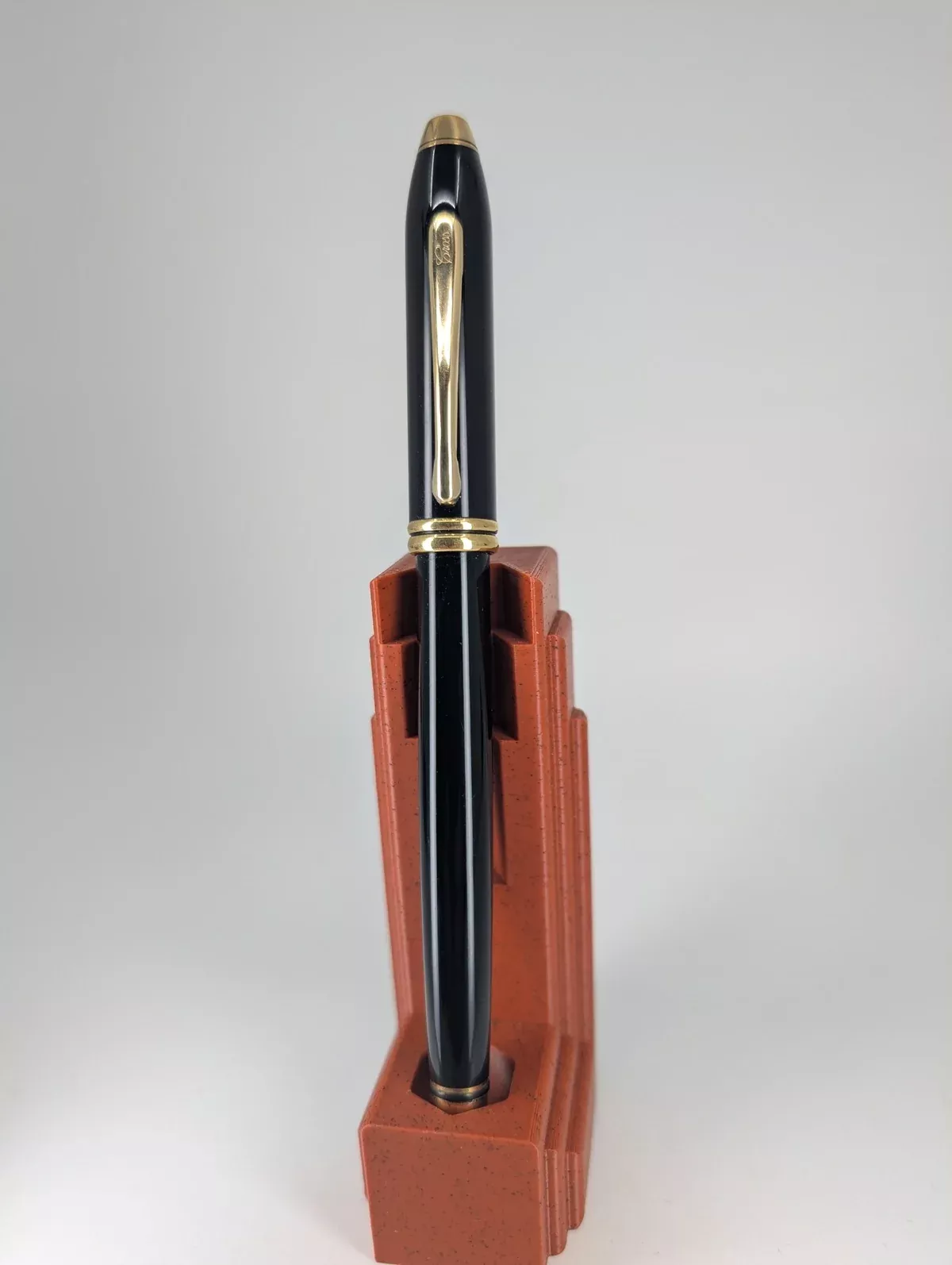 *Consignment* Cross Townsend Black Lacquer Fountain Pen 18k Gold Broad Nib