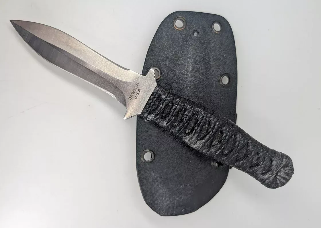 *Consignment* Dawson Knive Defender Dagger Fixed Blade Knife