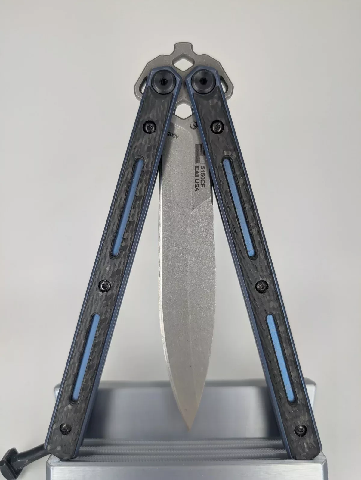 *Consignment* Kershaw Lucha Special Edition Carbon Fiber Live Blade Balisong