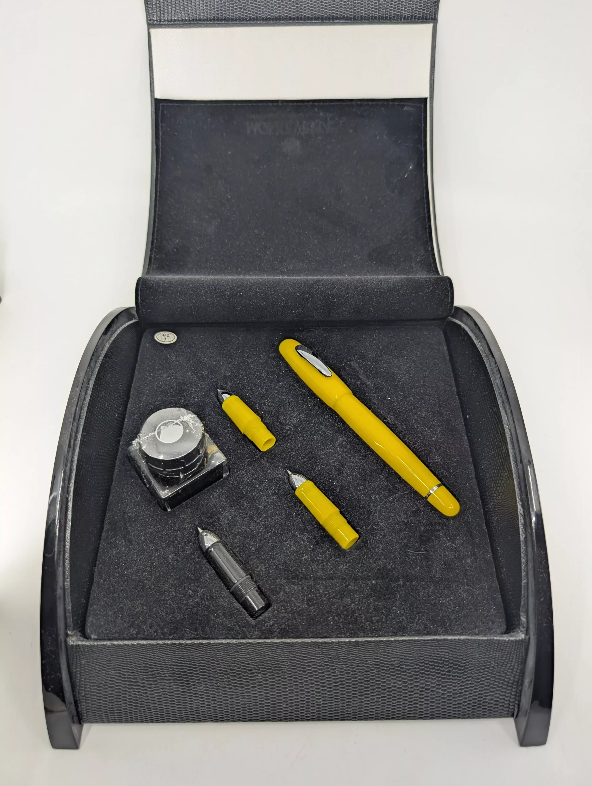 *Consignment* Monteverde 1st Limited Edition Mega Ink Ball Rollerball (1999) – Yellow with Chrome Trim Mint with LE Gift Box