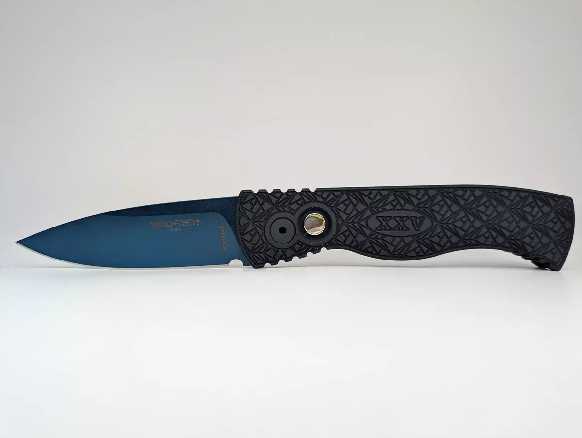 *Consignment* Protech Tactical Response 2 Nexus “Since 1999” Sapphire Blue Magnacut Auto Folding Knife