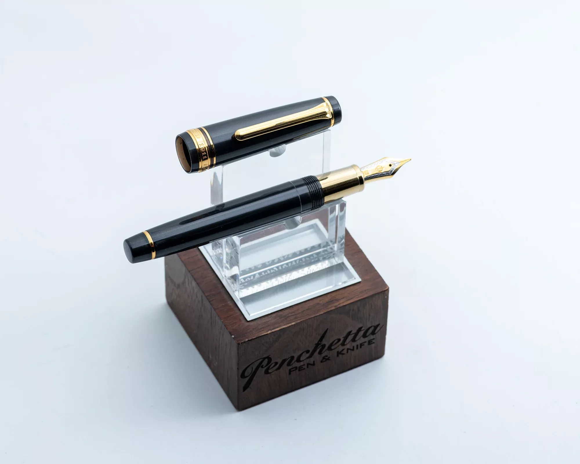 *Consignment* Sailor Pro Gear “Knight to E4” S/E (B)