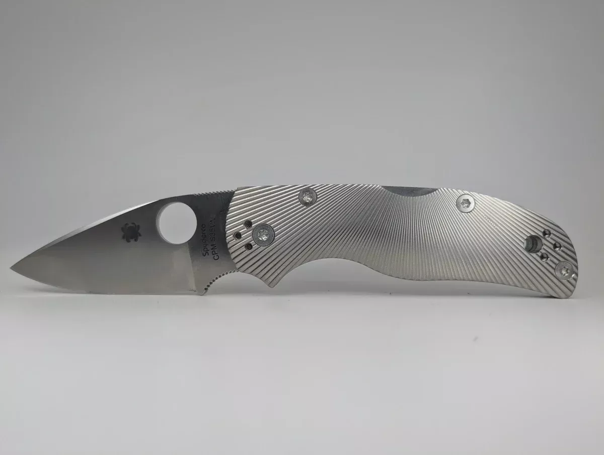 *Consignment* Spyderco Native 5 Titanium Fluted S35VN Back Lock Folding Knife