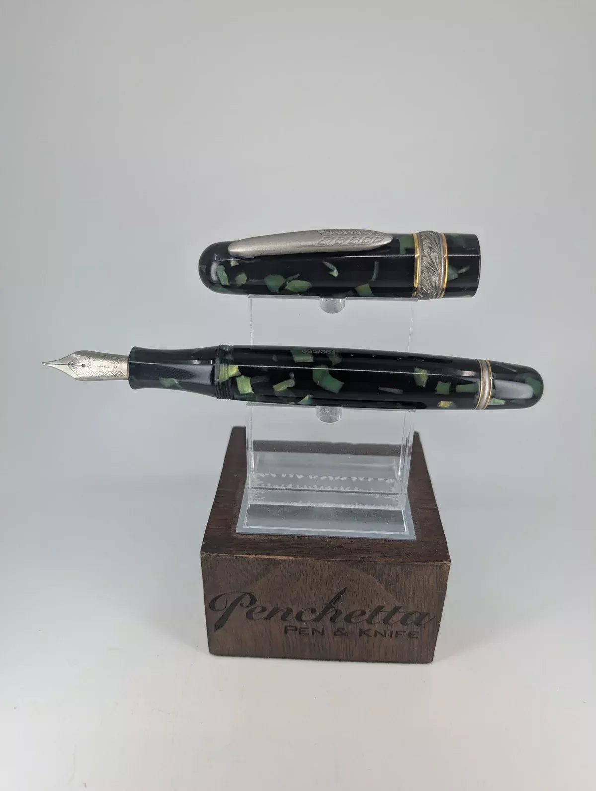 *Consignment* Stipula Etruria Magnifica Green Celluloid Fountain Pen Titanium Flex Nib #95 of 351