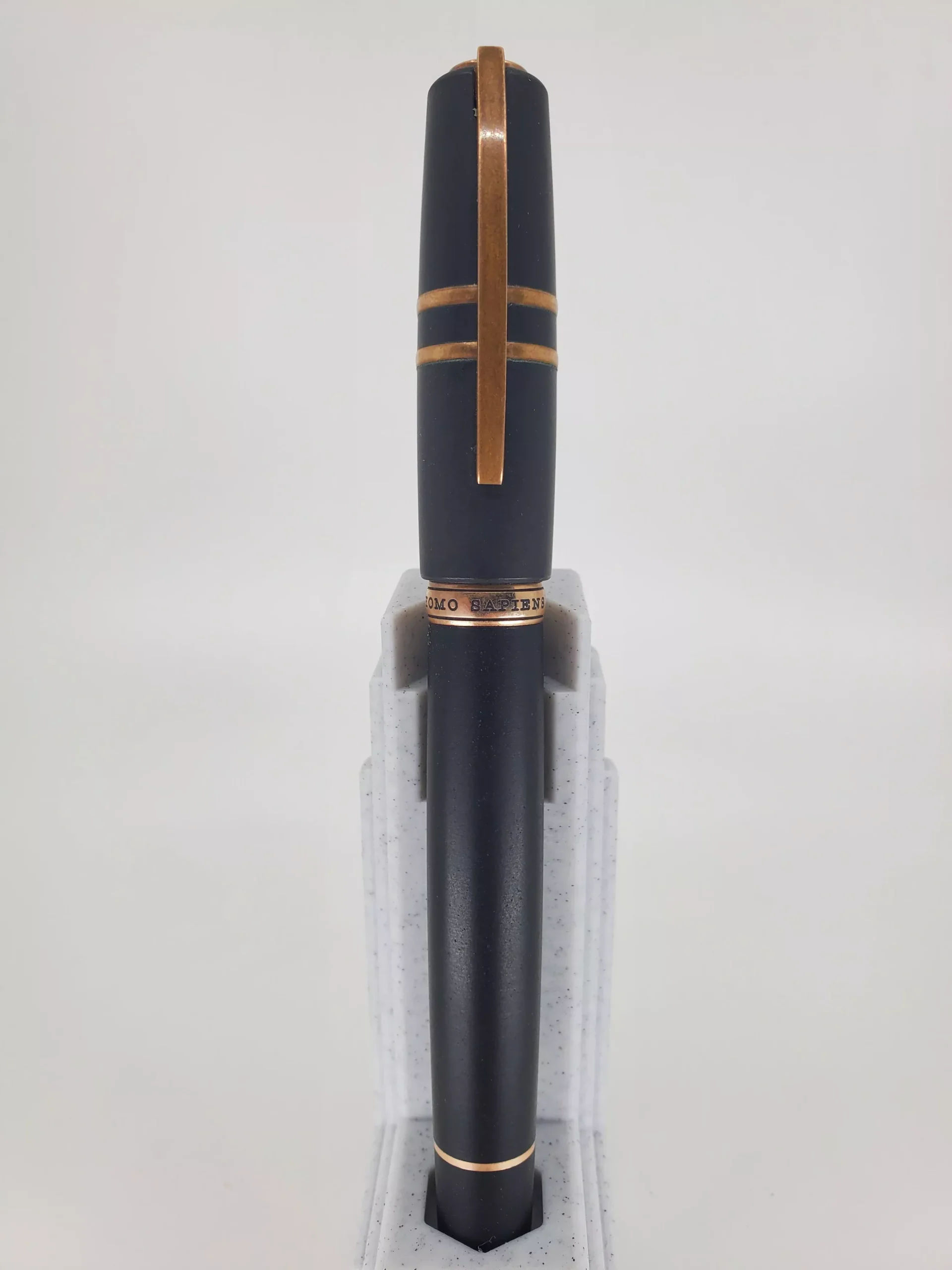 *Consignment* Visconti Homo Sapiens Bronze Age Fountain Pen Medium Nib