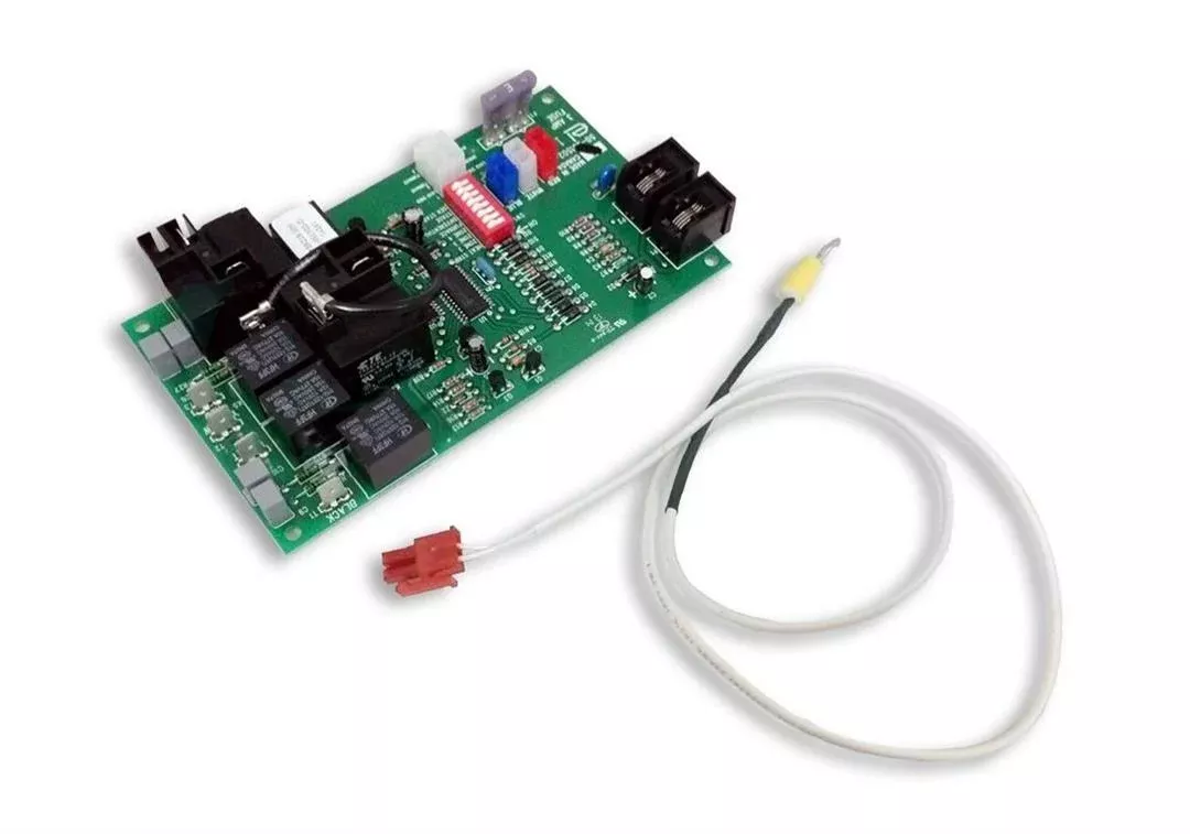 Dometic AC Control Board for Single Zone Capacitive Touch (CT) Cool/ Furnace Thermostat• 3316432.016