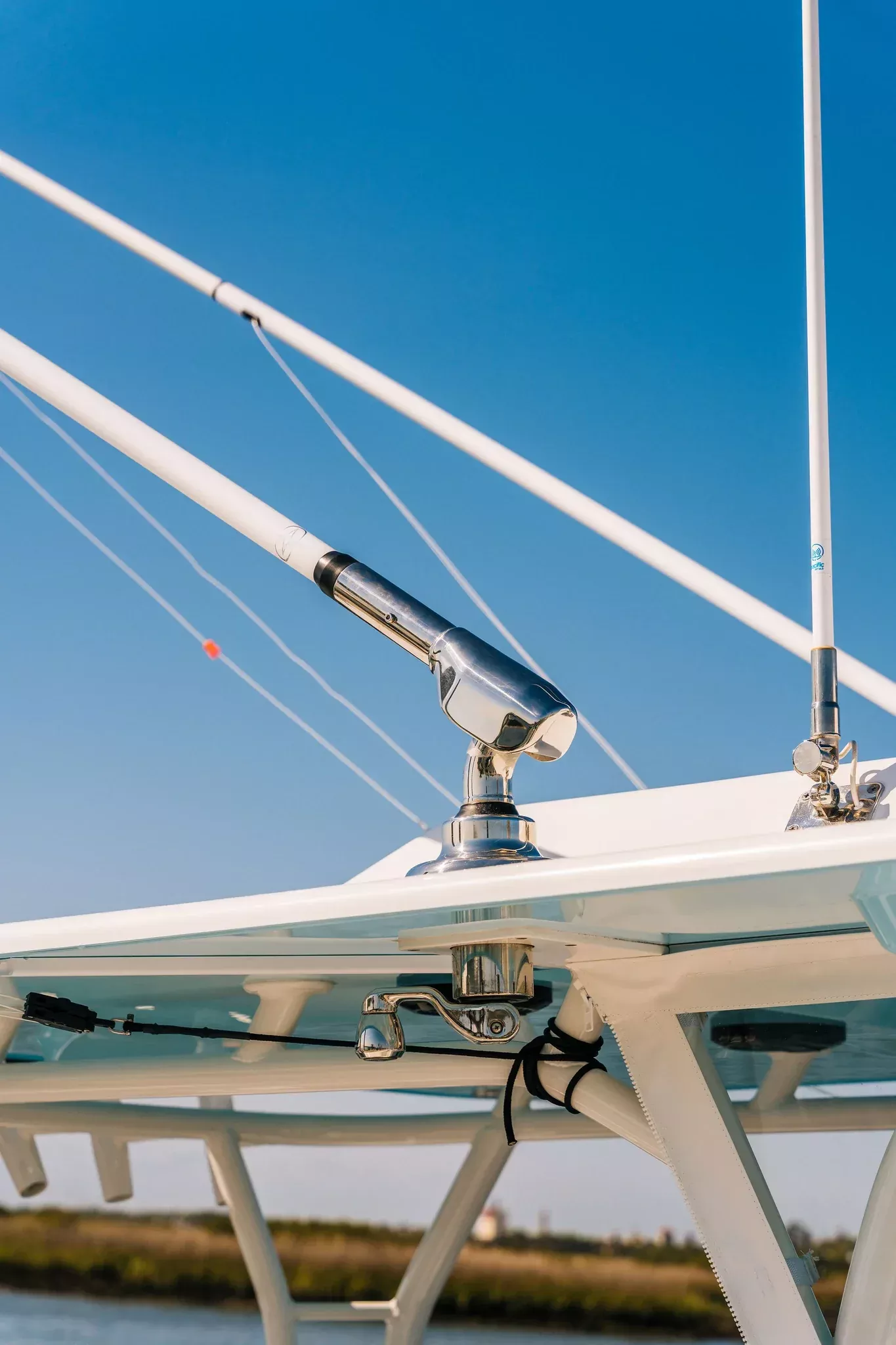 Gemlux | Bluewater Outrigger Base Pair | Model OR-BA-01 | 3.25″ Cutout | 33.0 lbs Stainless Steel | For Internal & Collapsible Outriggers