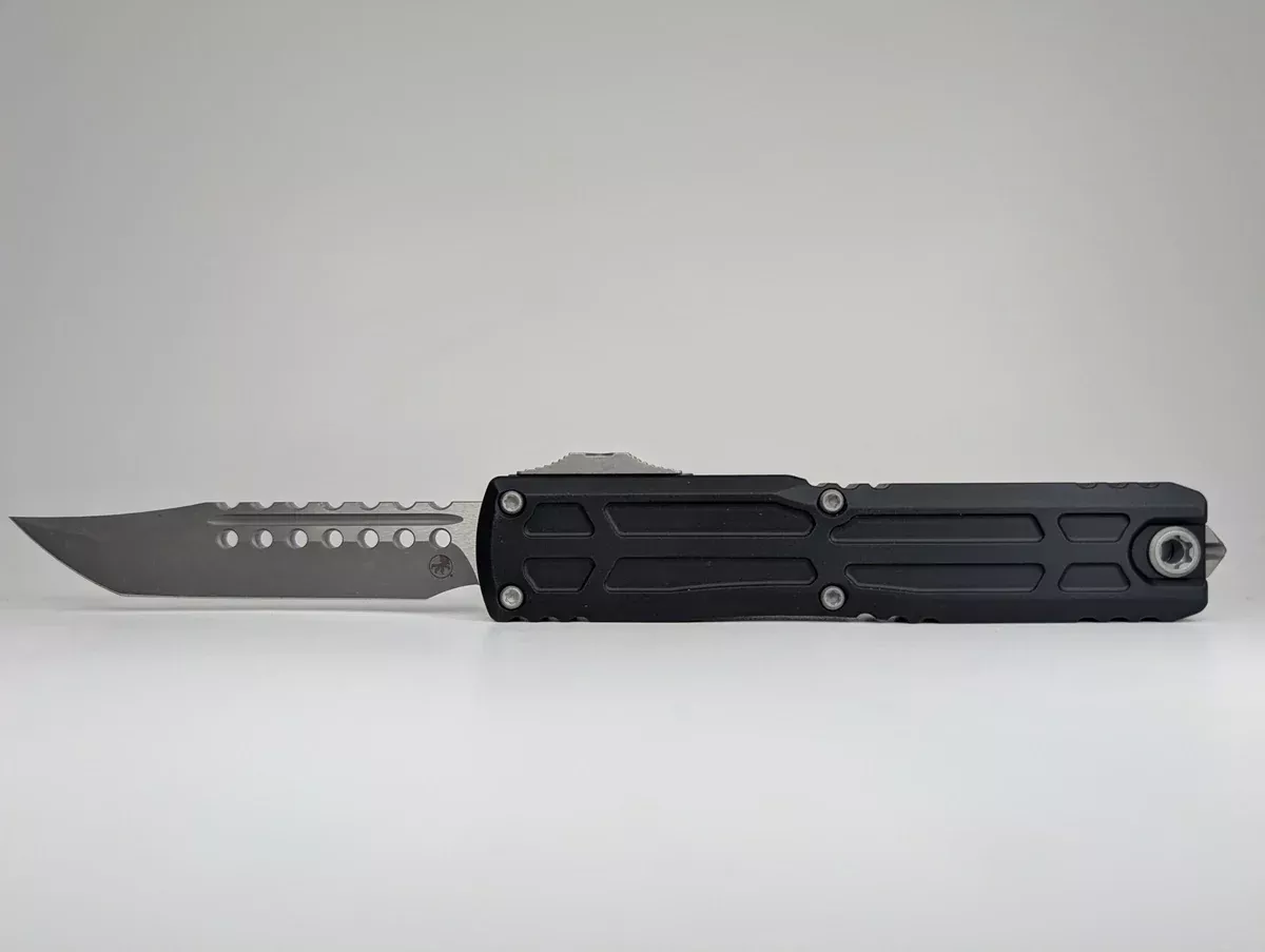 Microtech Signature Series Ultratech EX - ZBP Hellhound Black Out the Front Knife