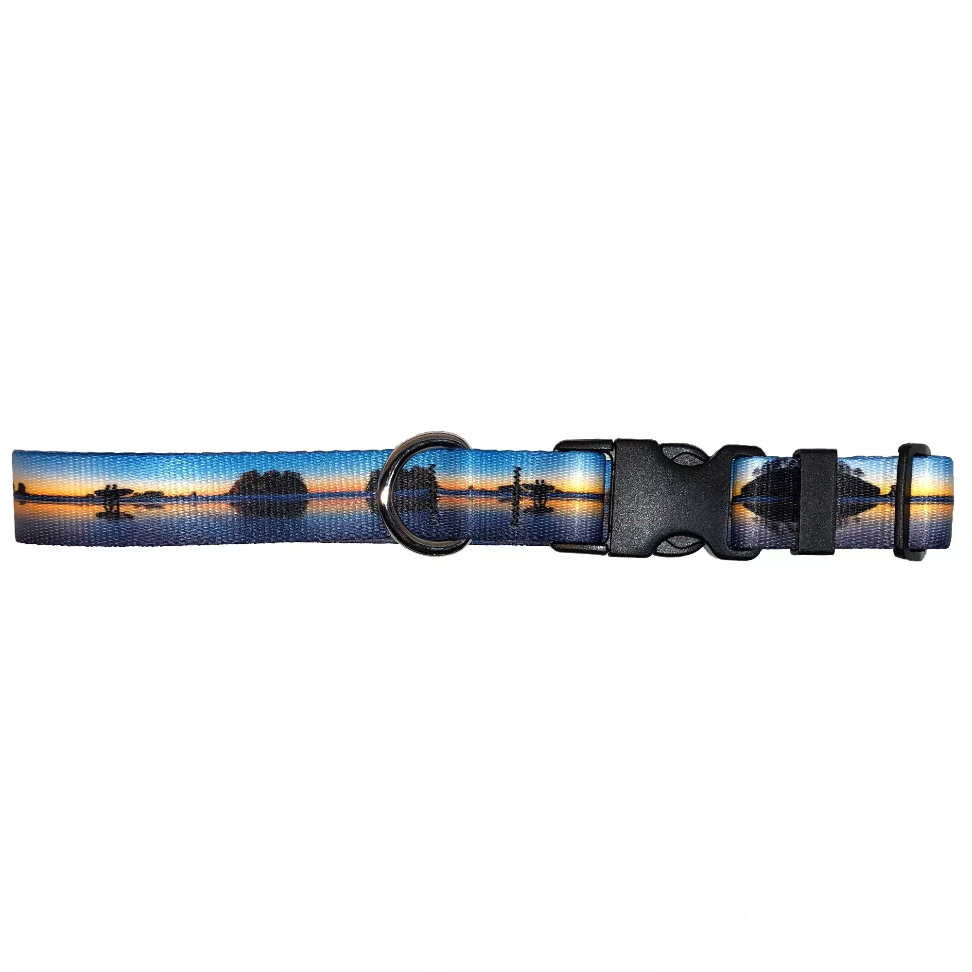 Mountaincognito Two Surfers Dog Collar