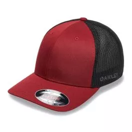 Oakley Men's Golf Cresting Trucker - Black/Iron Red - S/M