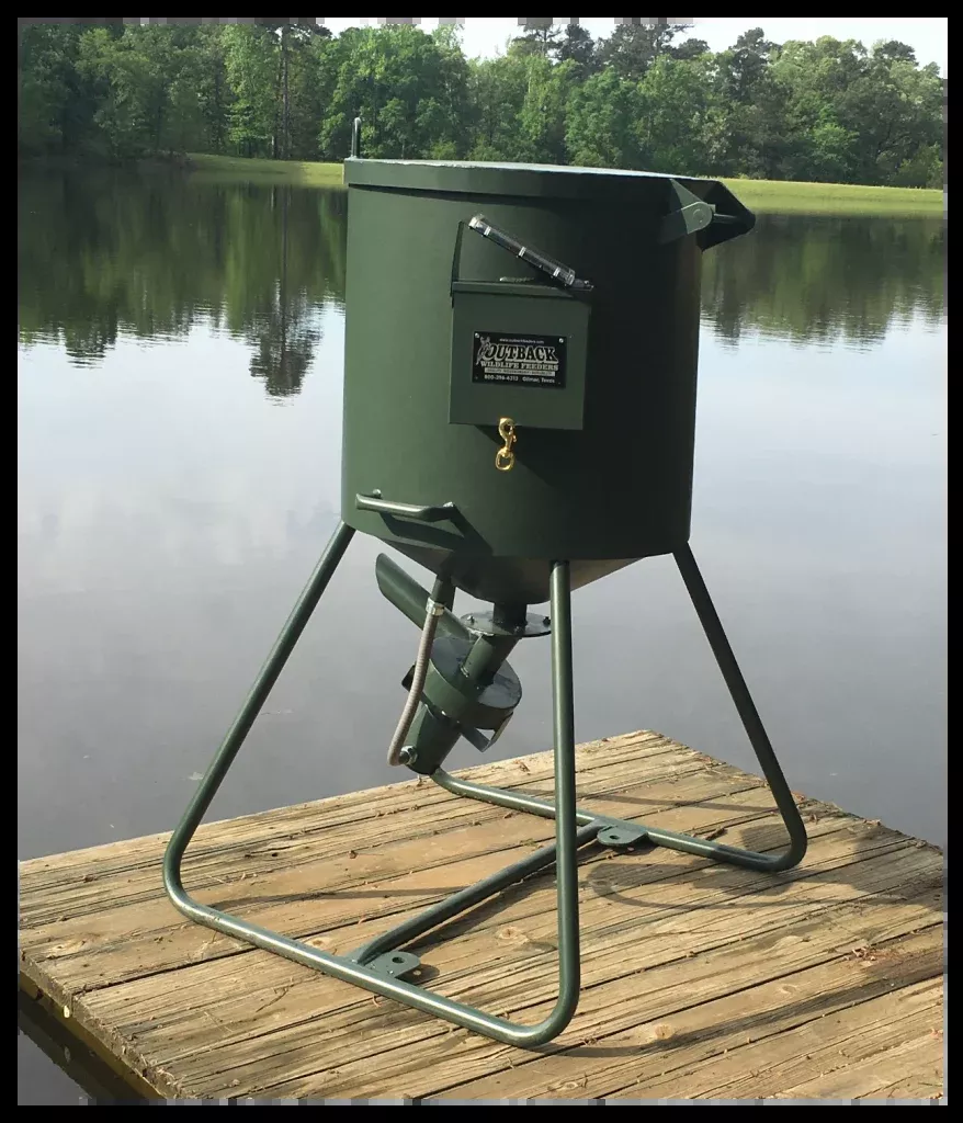 Outback Wildlife Fish Feeder | Share-Kropper | 175 lb Feed Capacity | For Fish & Wildlife