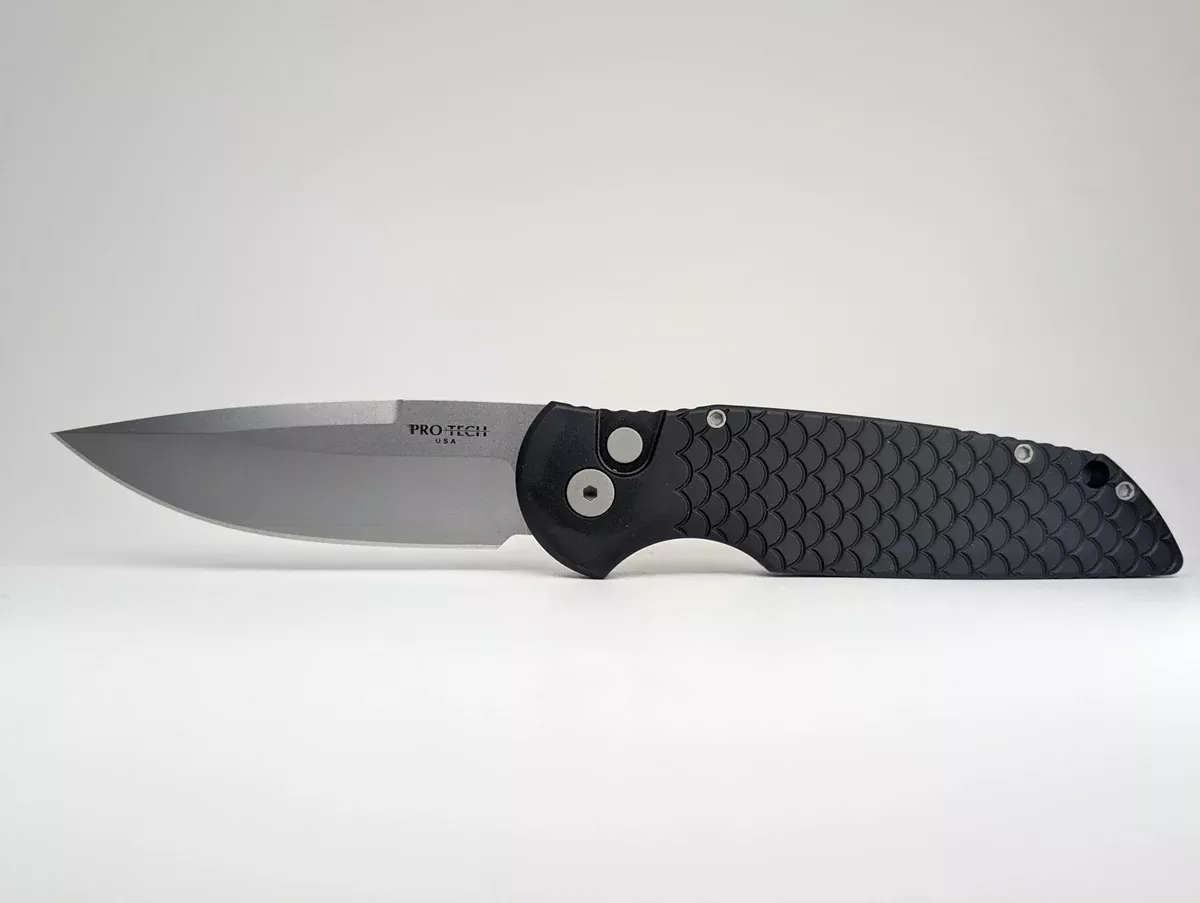 Protech Tactical Response 3 Black Fish Scale Auto Folding Knife