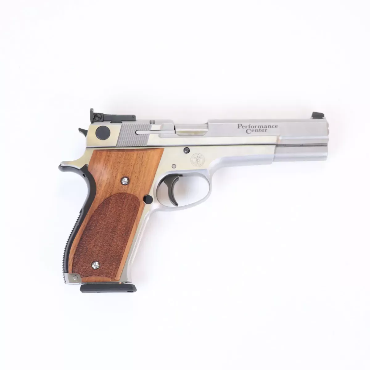 USED – Smith & Wesson 952-2 GTO352744